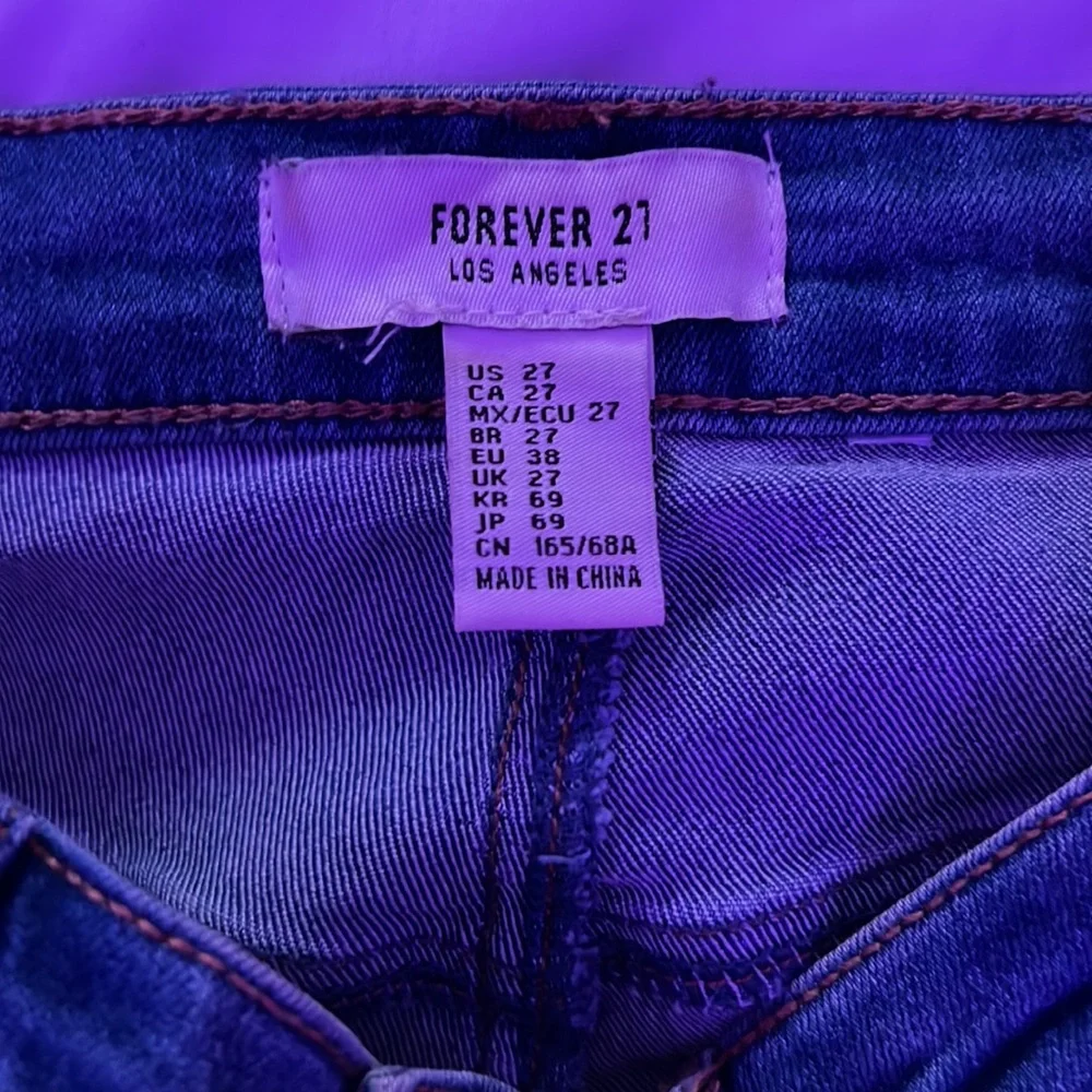 comfy blue jeans - Picture 2 of 2